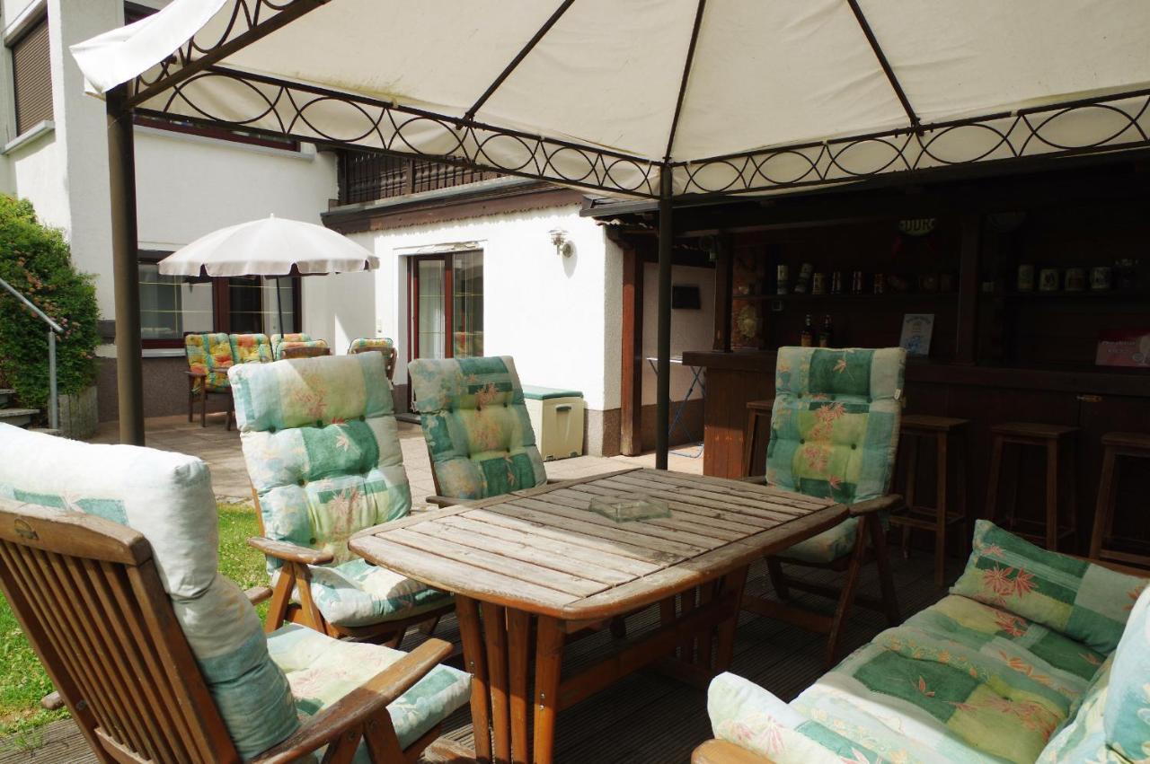 Gaestehaus Gaens - Ferienwohnung Schirgiswalde-Kirschau Dış mekan fotoğraf